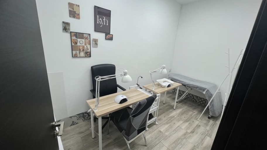 KYH BeautyStudio interior